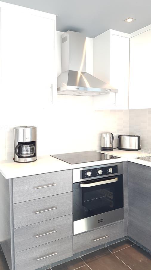 Dezo Luxury Town Apartment Lárnaka Kültér fotó